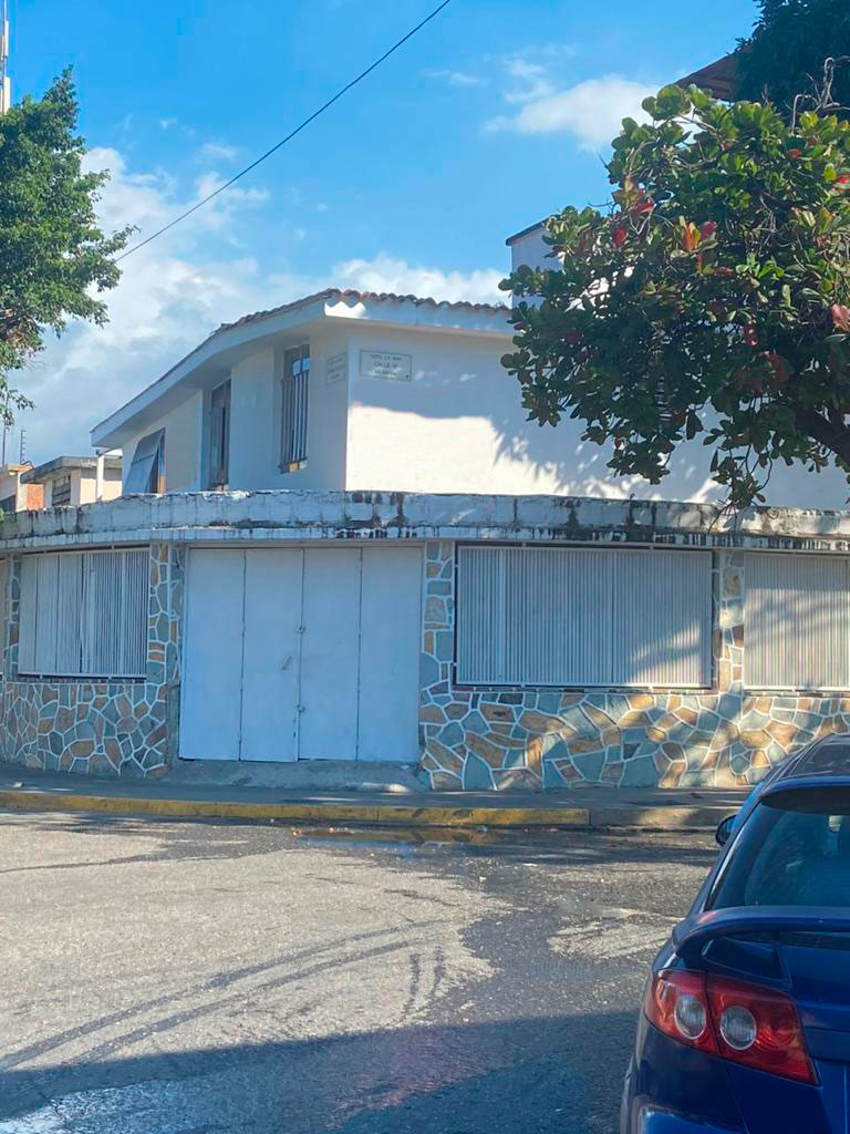 Se vende Casa Comercial   4b/4p , Catia La Mar, La Guaira - Otras fotos