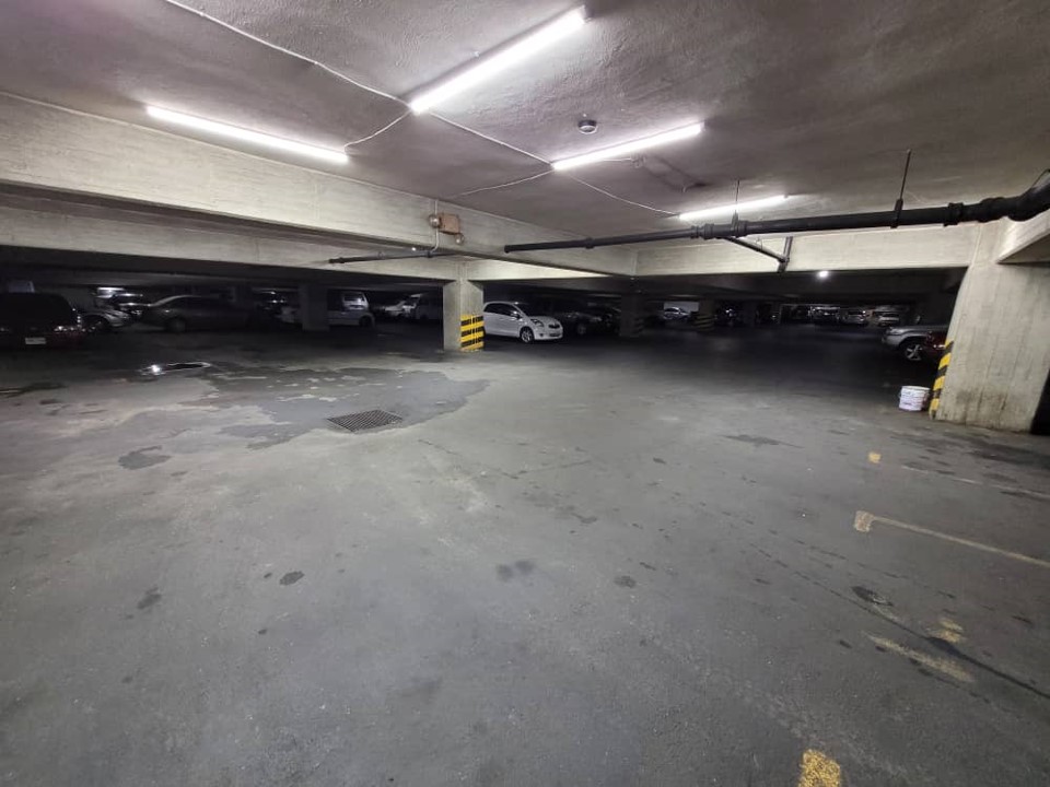 Se vende Estacionamiento 7628m² Montalban III 4