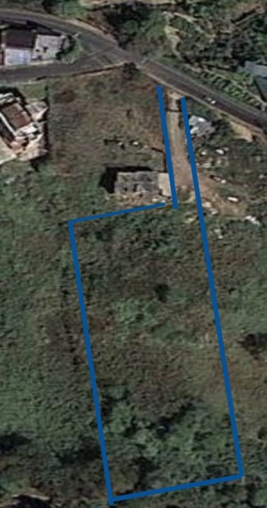 Se vende Terreno 1980m² El Hatillo 4