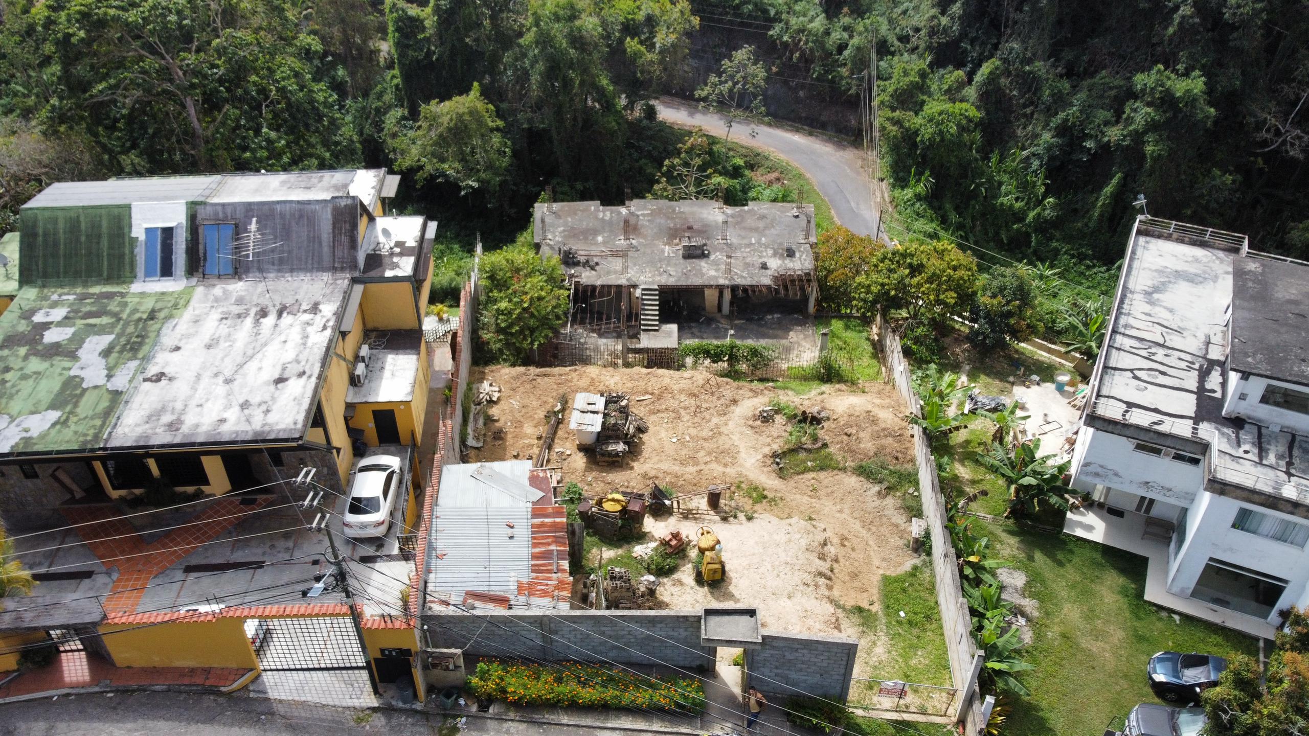 Se vende terreno 1363m² La Union 4