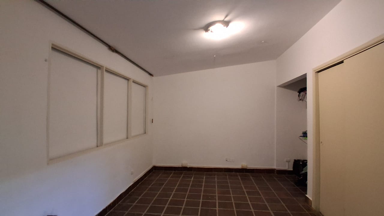 Se Alquila Deposito 25m² Santa Marta - Otras fotos