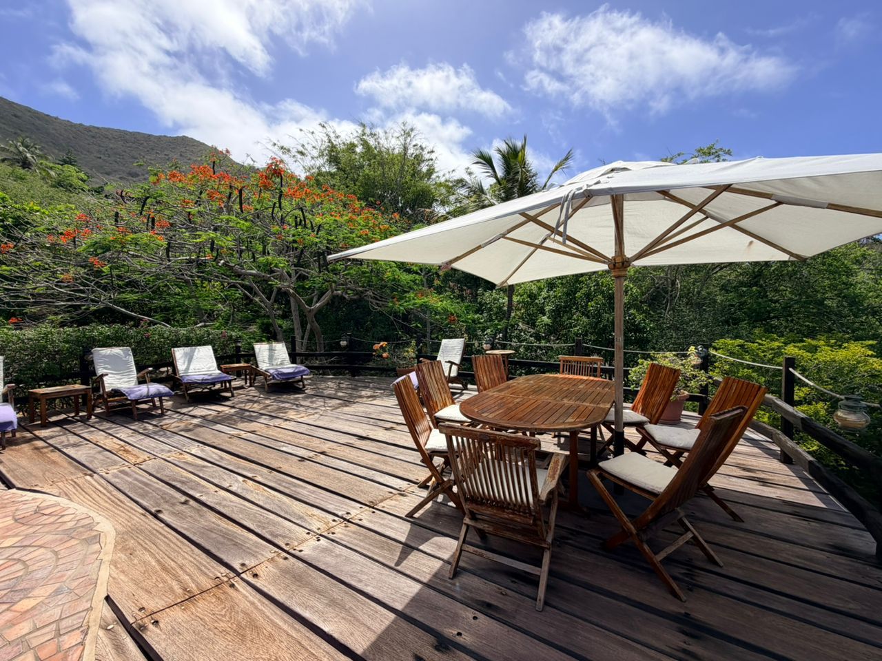 Se vende casa 6150m² 4h/5b/5p Ranchos de Chana 1
