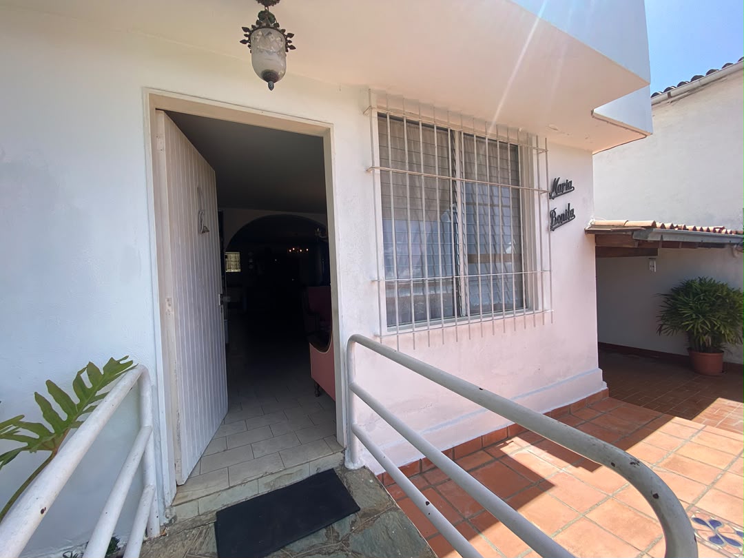 Se vende Casa 208.58m² 4h+s/4b+s/1p Alto Prado - Otras fotos
