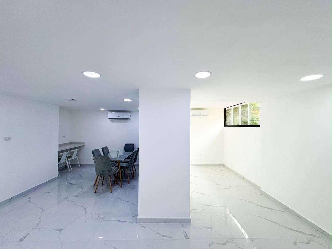Se vende Apto 156m² 3h+s/4b/1p Caurimare 2