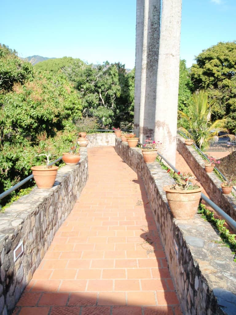 Se vende Finca 1.600 M² 6h/6b/8p Paracotos - Otras fotos