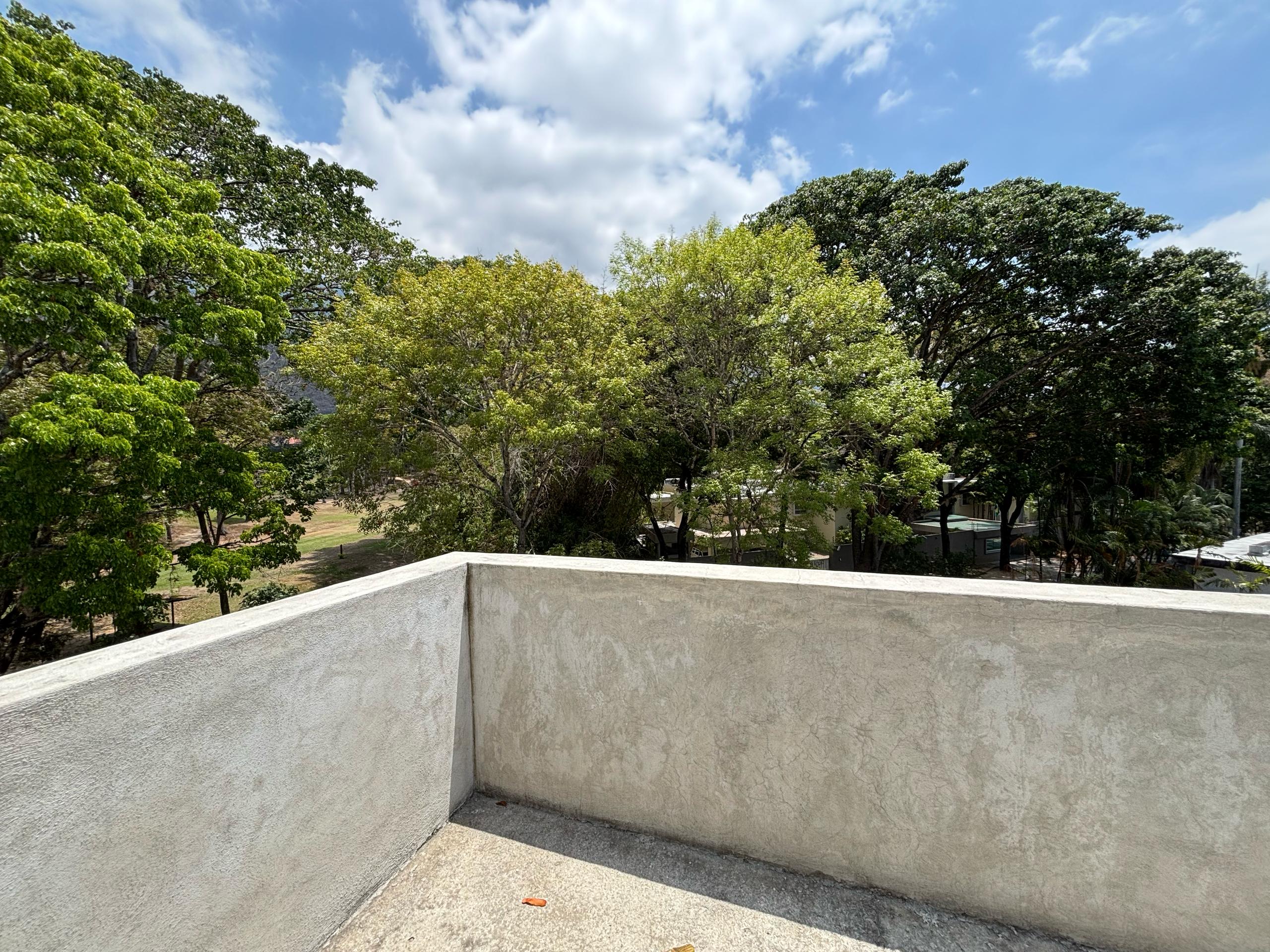 Se vende Apto PH 410m² 3h+1s/4b+1s/7p Country Club - Otras fotos