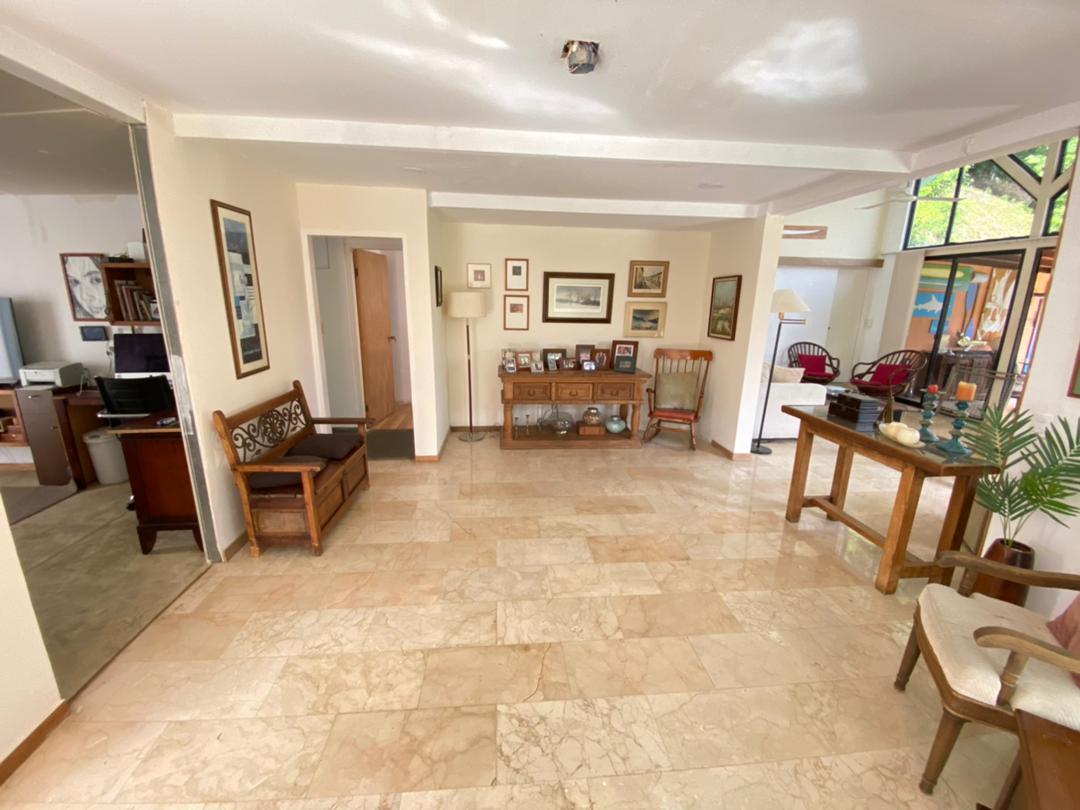Se vende casa 1000m²  3h+s∕4b+s∕8p en  Alto Hatillo - Otras fotos
