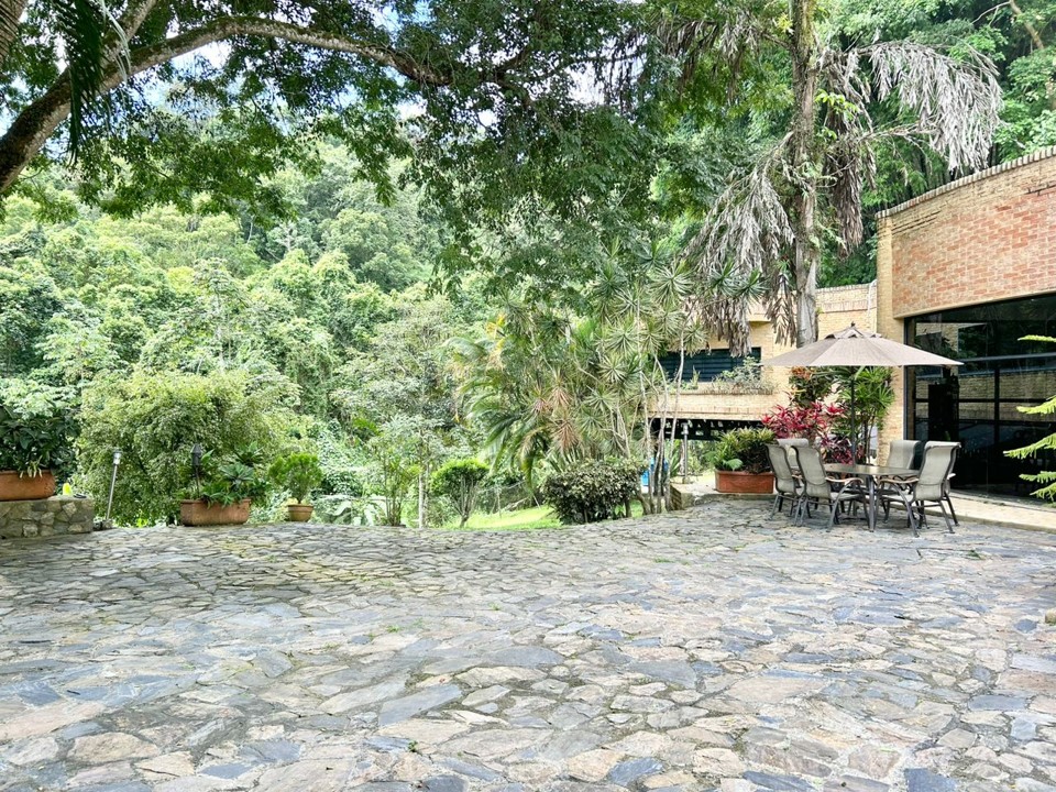 Se vende Casa 1225m² 4h+1s/6b+2s/8p , Oripoto - Otras fotos