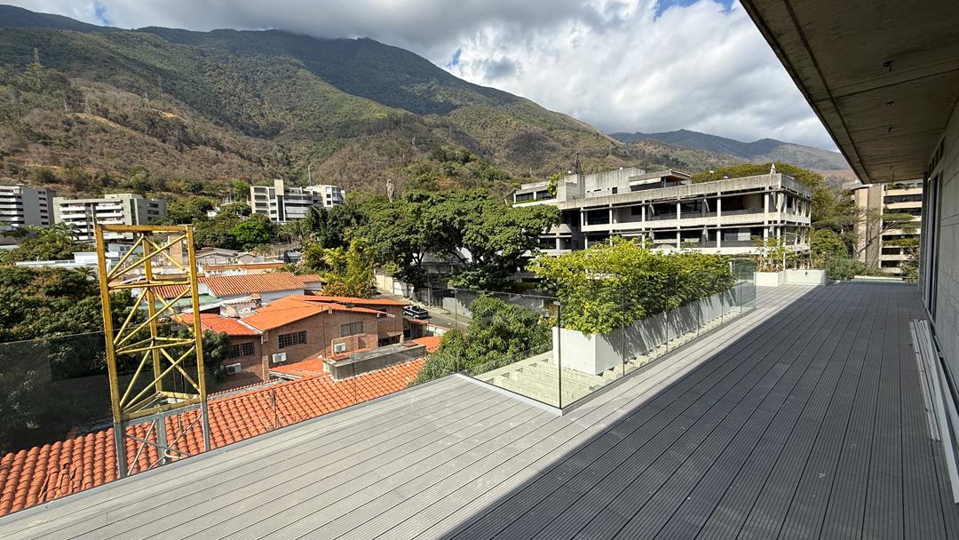 Se vende PH 690m² 4h+1s/5b+1s/5e Altamira - Otras fotos