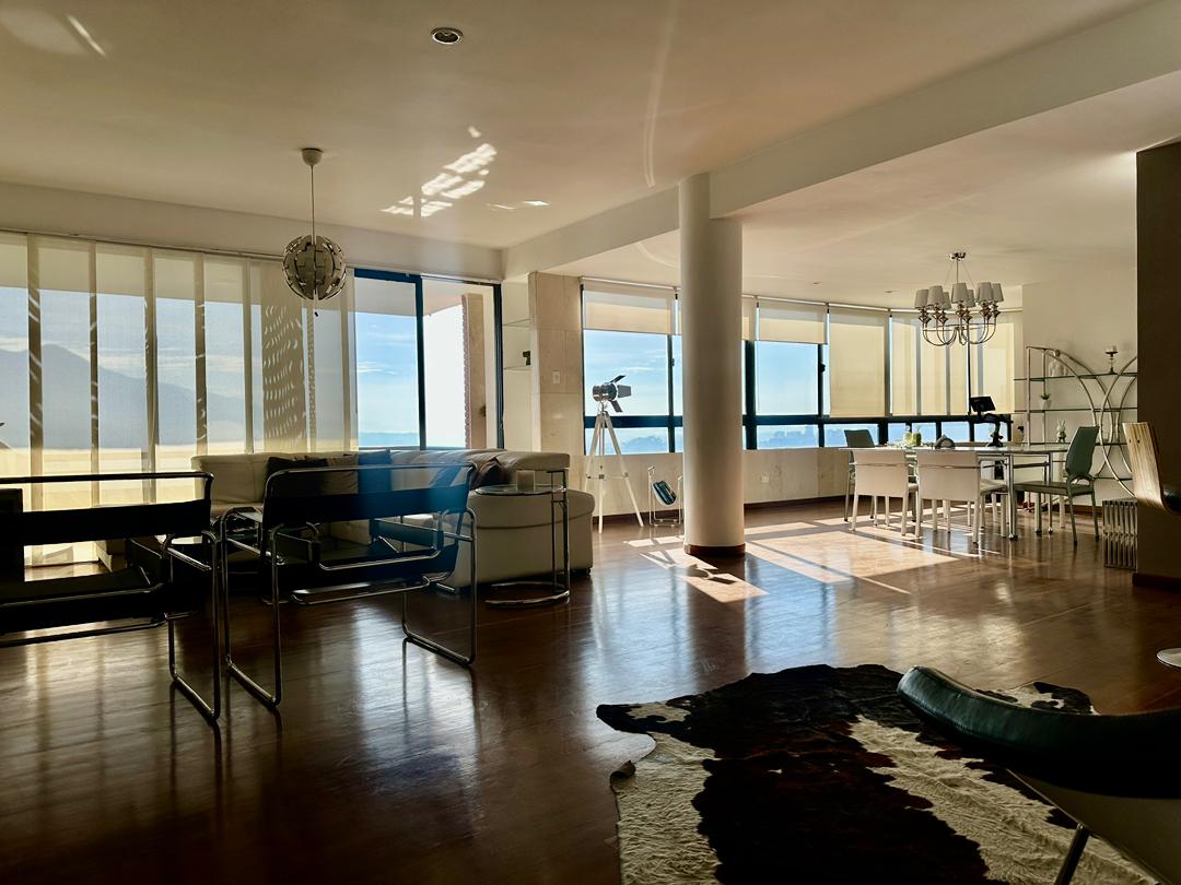 Se alquila Apto 250m² 3+1h/3+2+1b/4p Colinas de Bello Monte 1