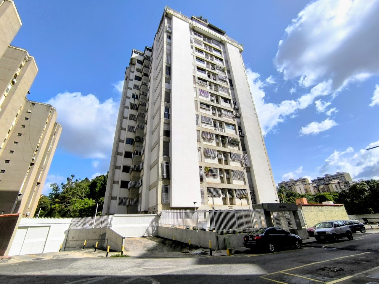 Se vende Apto PH 226m² 4h/4b/1p La Ciudadela 1