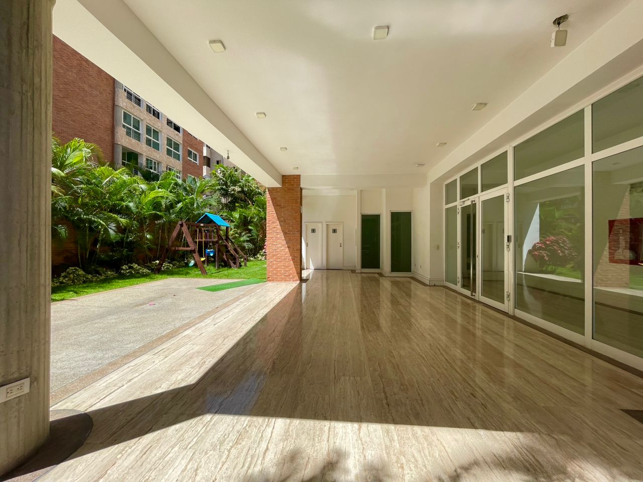 Se Vende PentHouse 303m² 3h+1s/5b+1s/3p Campo Alegre - Otras fotos