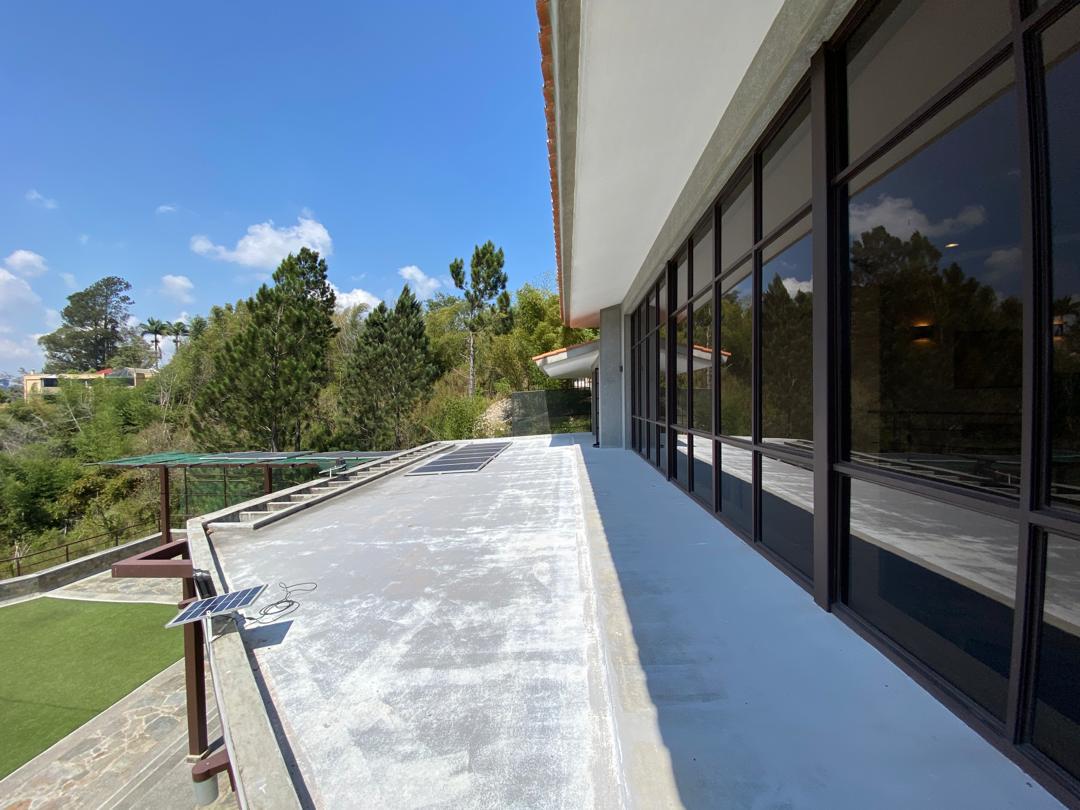 Se vende casa 1700m² 4h+2s/6b+2s/8e Los Guayabitos - Otras fotos