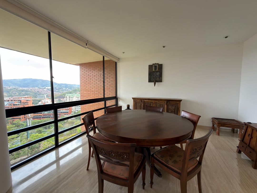 Se alquila Apto 281m² 3h+s/3.5+sb/3p Colinas de Valle Arriba - Otras fotos