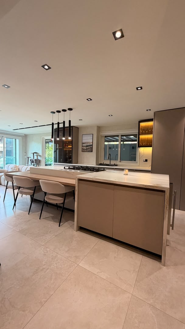 Se vende Apto 164m² 2h/2b/2p Las Mercedes - Otras fotos