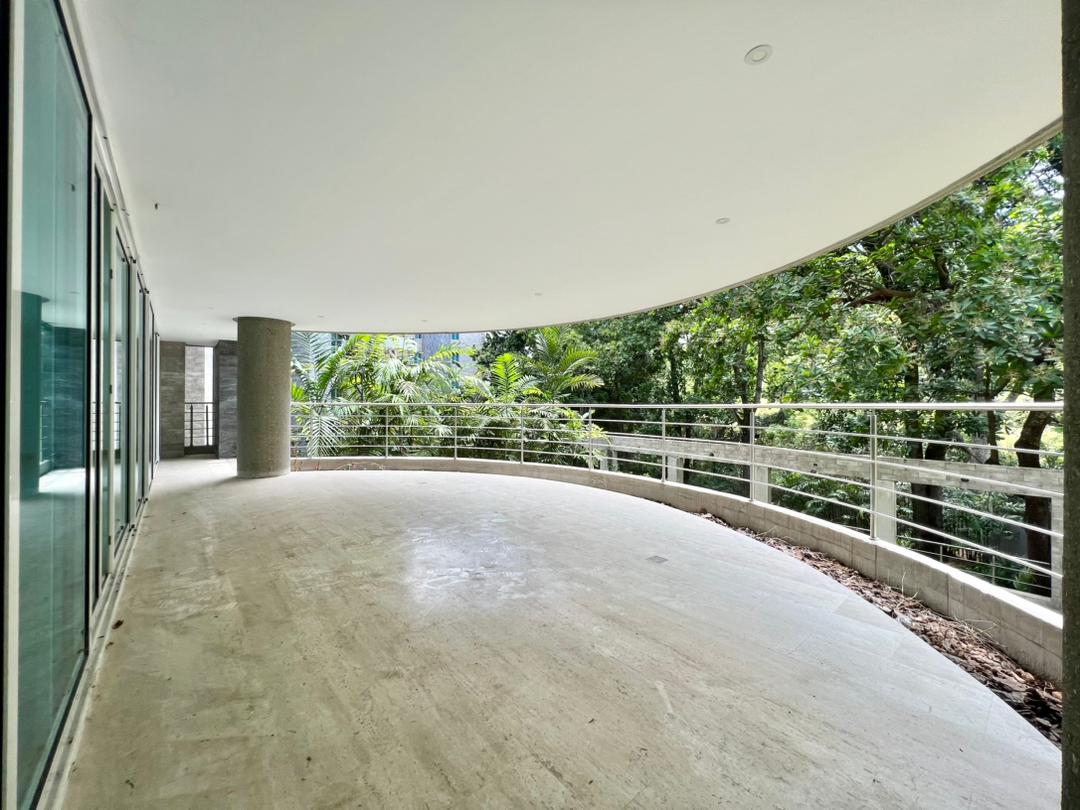 Se Vende  Apto 500m² 4h+1s/5b+1s/5p  Los Chorros - Otras fotos