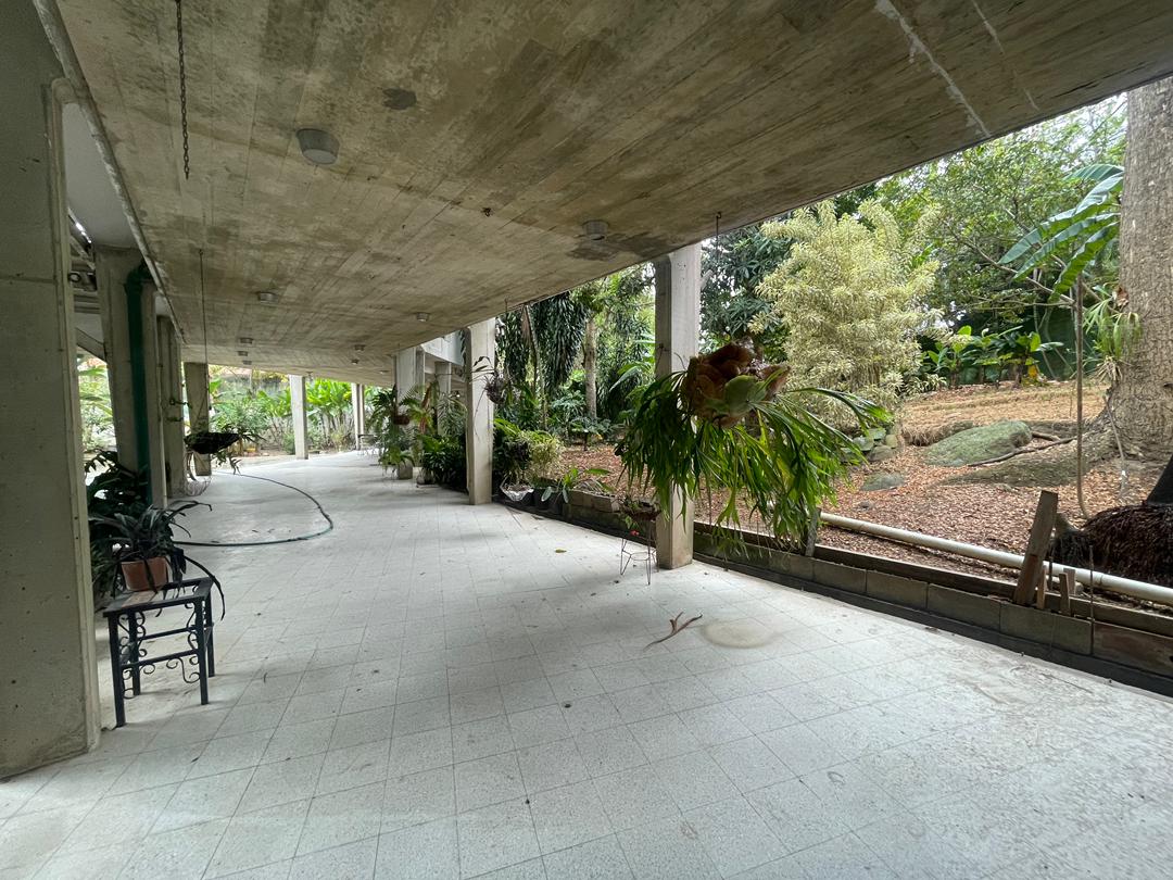 Se alquila anexo 400m² 3h/3b/2p Altamira - Otras fotos