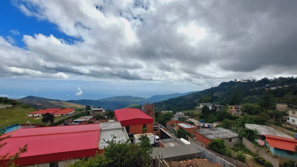 Se vende Casa 479m² 9h/7b/4p  El Junquito - Otras fotos