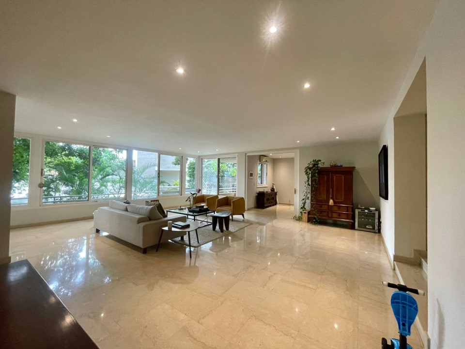 Se vende Apto 364m² 4h+1s/5b+1s/3p La Castellana - Otras fotos