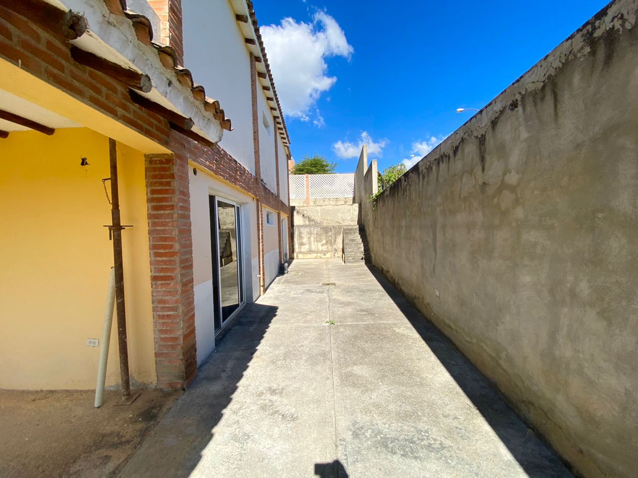 Se vende casa 767m² 4h/4b/3e Bosques De La Lagunita - Otras fotos