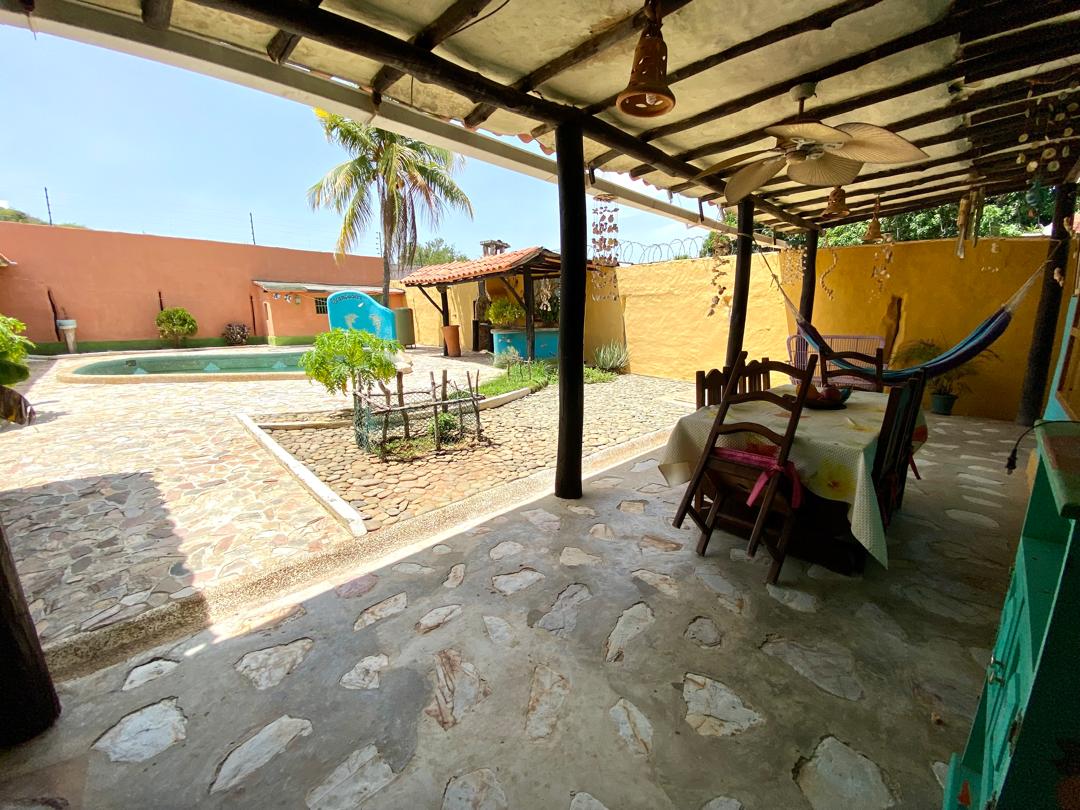 Se vende casa 630m² 5h/5b/2e Los Robles, Nueva Esparta - Otras fotos