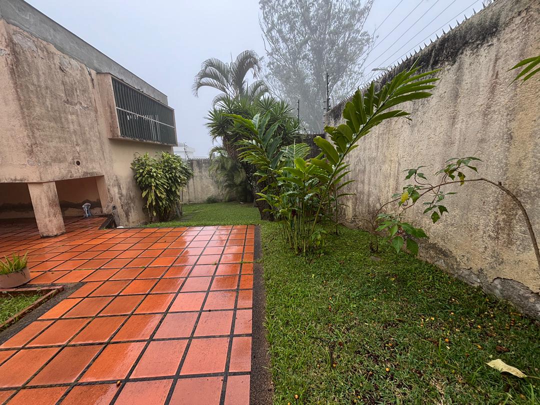 Se vende Casa 3206m² 9h+3s/10b+2s/8p Alto Hatillo - Otras fotos