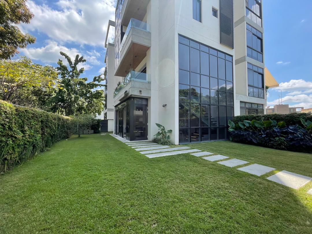 Se vende Apto PB 680m² 4h+1s/8b+1s/7p La Castellana - Otras fotos