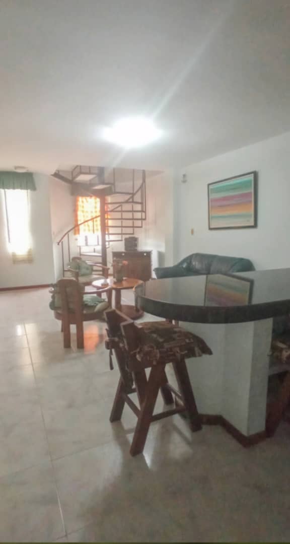 Se vende Apto 78m² 2h/ 2b/ 1e Rio Chico - Otras fotos