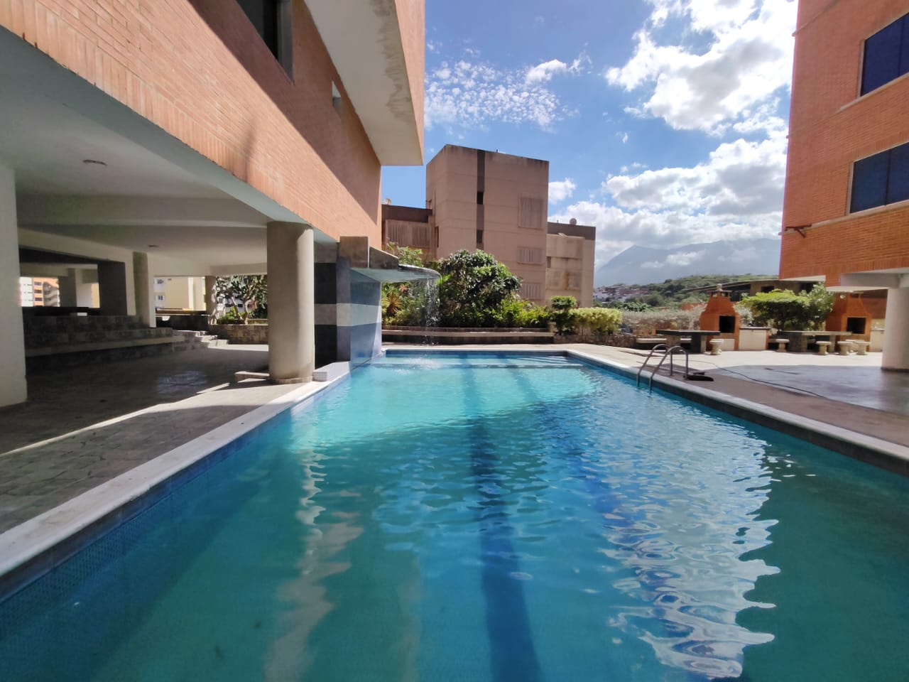 Se vende Apto 107m² 2h/ 2b/ 1e La Guaira - Otras fotos