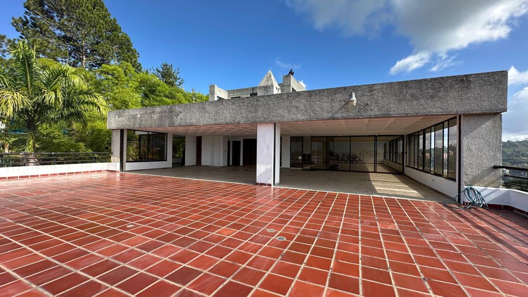 Se vende Apto PH 700m² 4h+1s/4b+1s/6p Alto Hatillo - Otras fotos