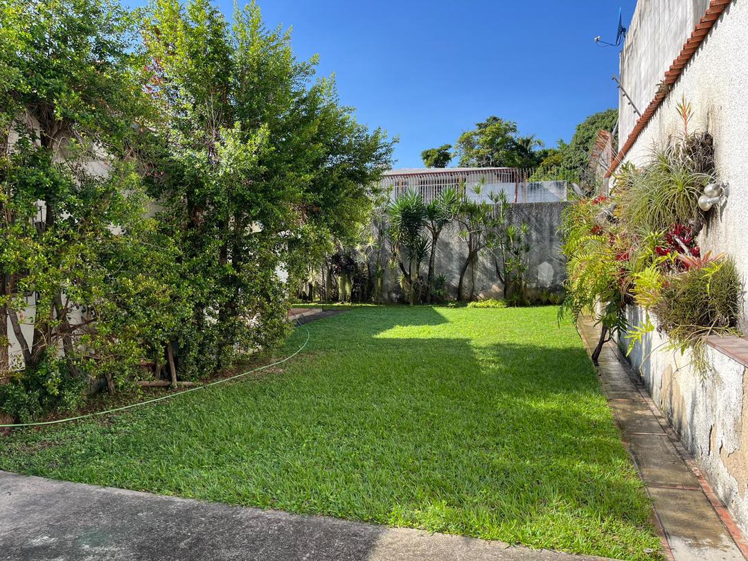 Se vende casa 859m² 3h+s/4b+s/4p Sebucan - Otras fotos