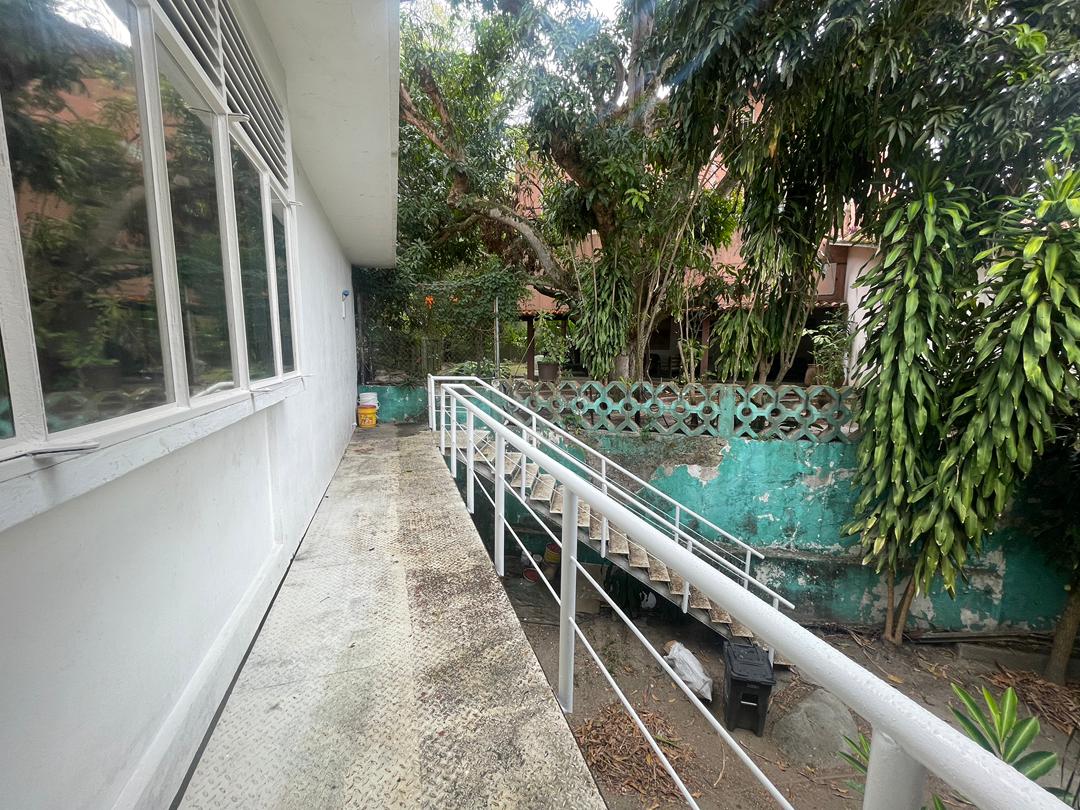 Se alquila anexo 400m² 3h/3b/2p Altamira - Otras fotos