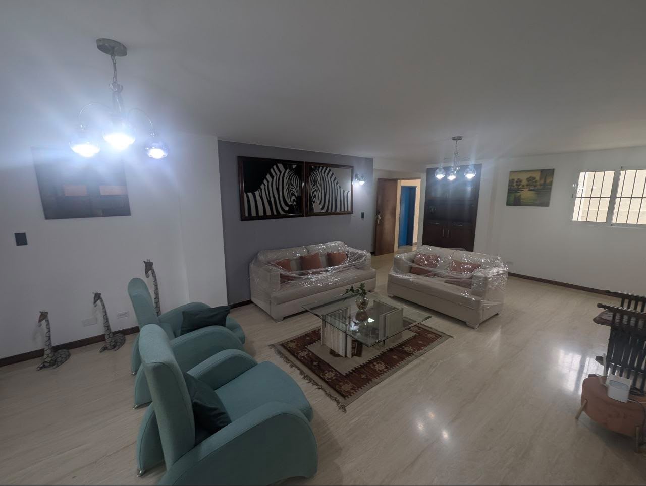 Se vende Apto PH 210m² 4h+s/3b+s/1p Cumbres de Curumo - Otras fotos