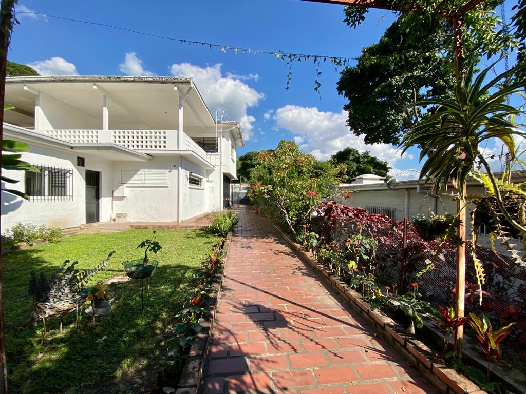 Se Vende casa en Altamira - Otras fotos