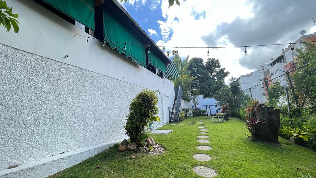 Se vende Casa 920m² 4h+1s/6b+1s/4p , Cumbres de Curumo - Otras fotos