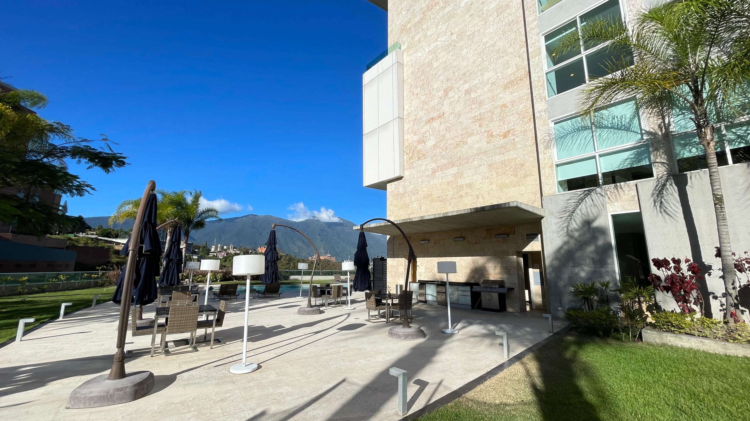 Se vende apto 358m² 5h+s/4b+s/5e Mirador de los Campitos - Otras fotos