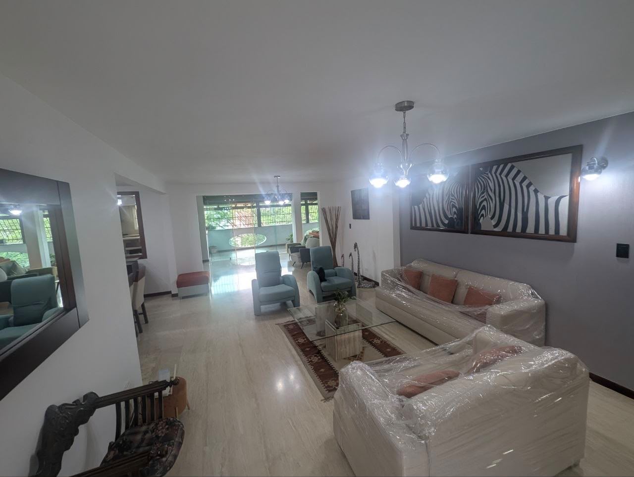 Se vende Apto PH 210m² 4h+s/3b+s/1p Cumbres de Curumo - Otras fotos