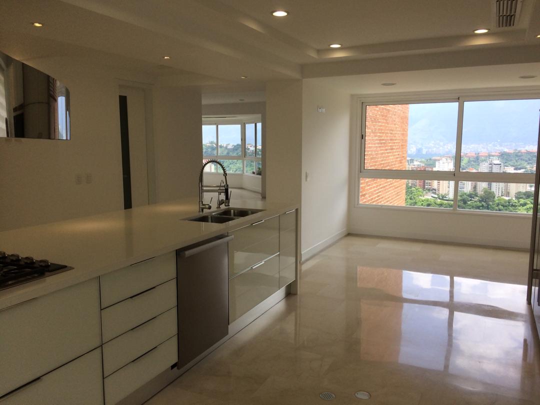 Se vende PH de 500 M² 4h/7b/4p Lomas del Sol - Otras fotos
