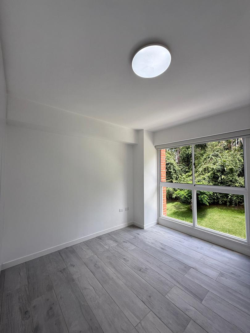 Se vende Apto 116m² 3h/2b+s/2p La Boyera 3
