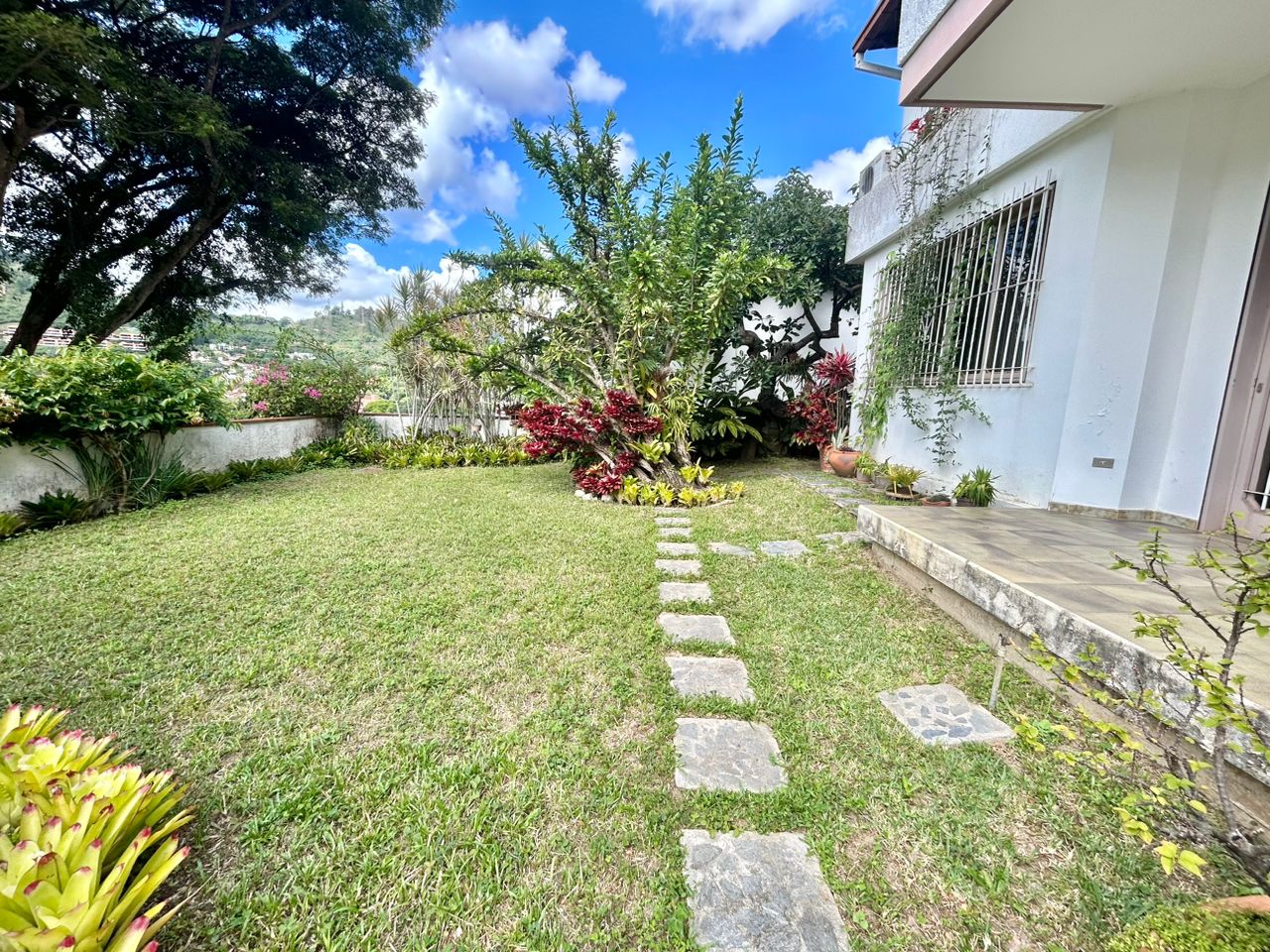 Se vende casa 554m² 5h+s/ 4b+s/ 4e La Tahona - Otras fotos