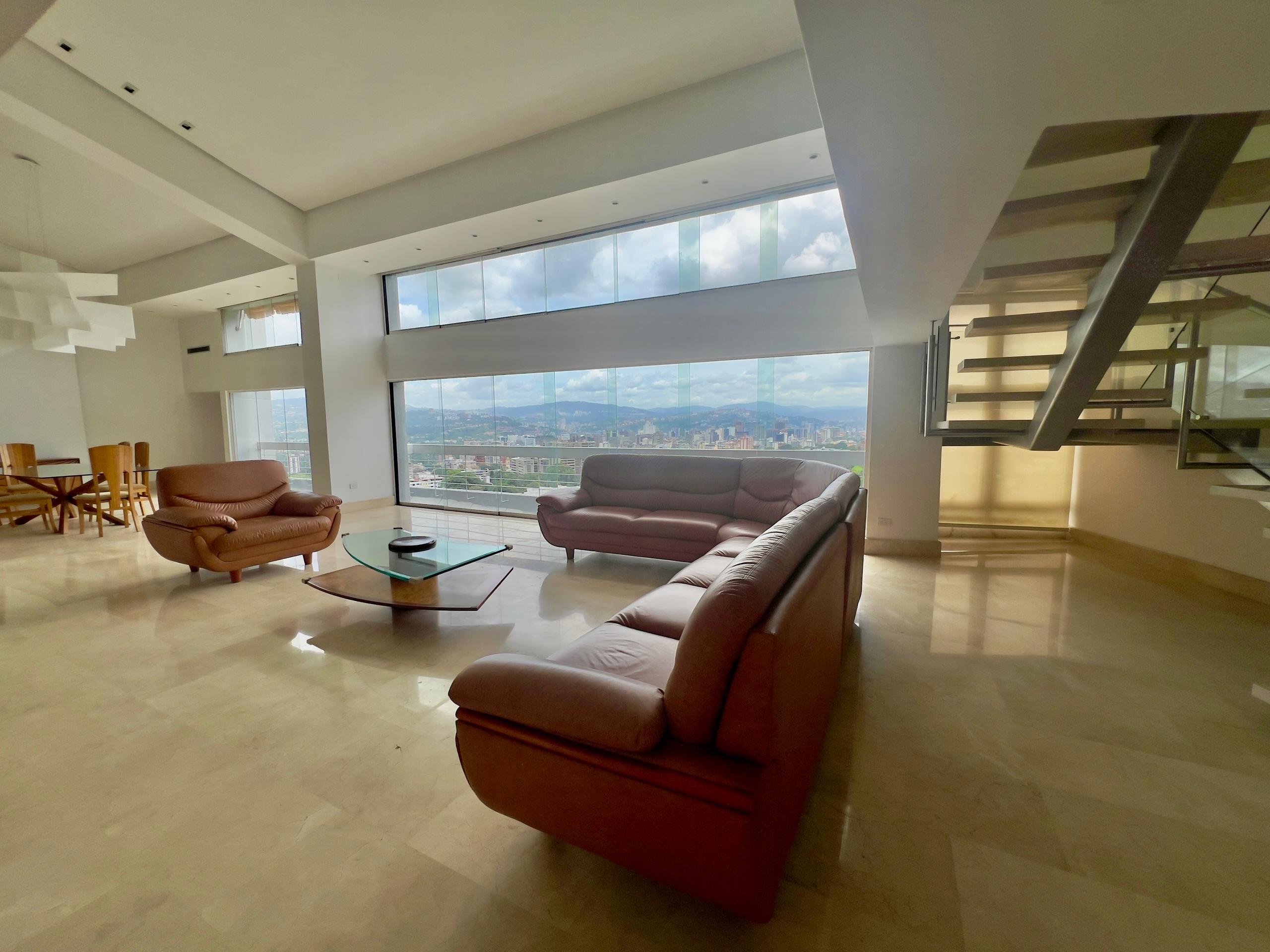 Se Vende/Alquila PH 500m² 4h+s/4b+s/3e Terrazas de Sebucan - Otras fotos