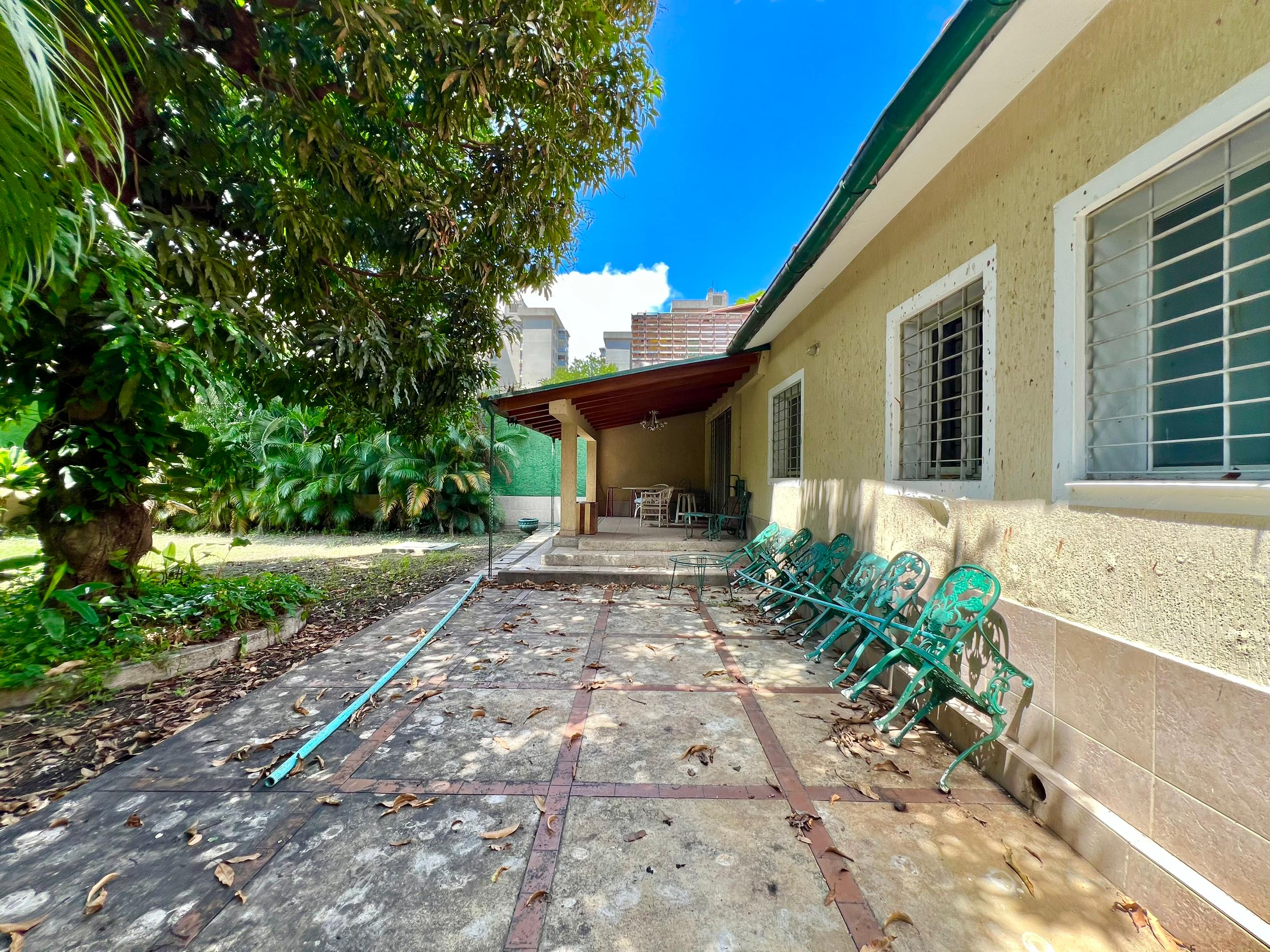 Se vende Casa 1273m² La floresta 1