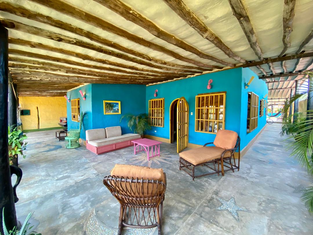 Se vende casa 630m² 5h/5b/2e Los Robles, Nueva Esparta - Otras fotos