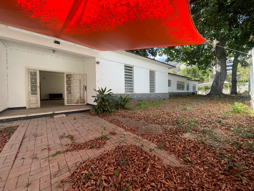 Se vende terreno 1016m² Altamira 1