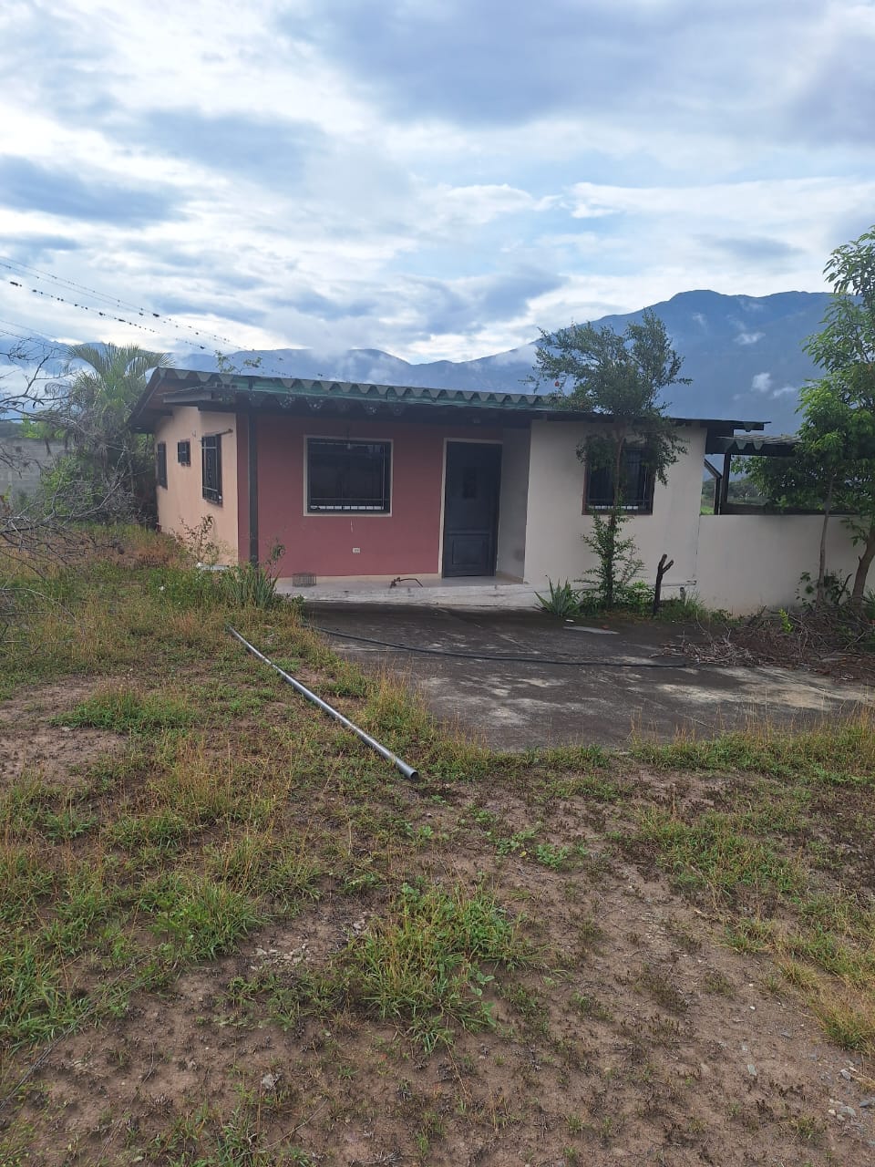 Se vende Casa 17000m² 3h/2b Merida - Otras fotos