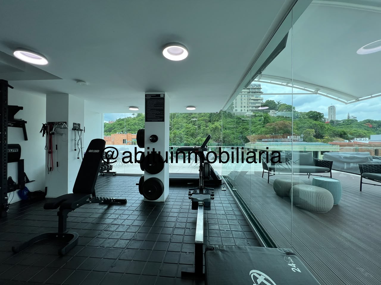 Se alquila Apto 104m² 1h/2b/2p Las Mercedes - Otras fotos