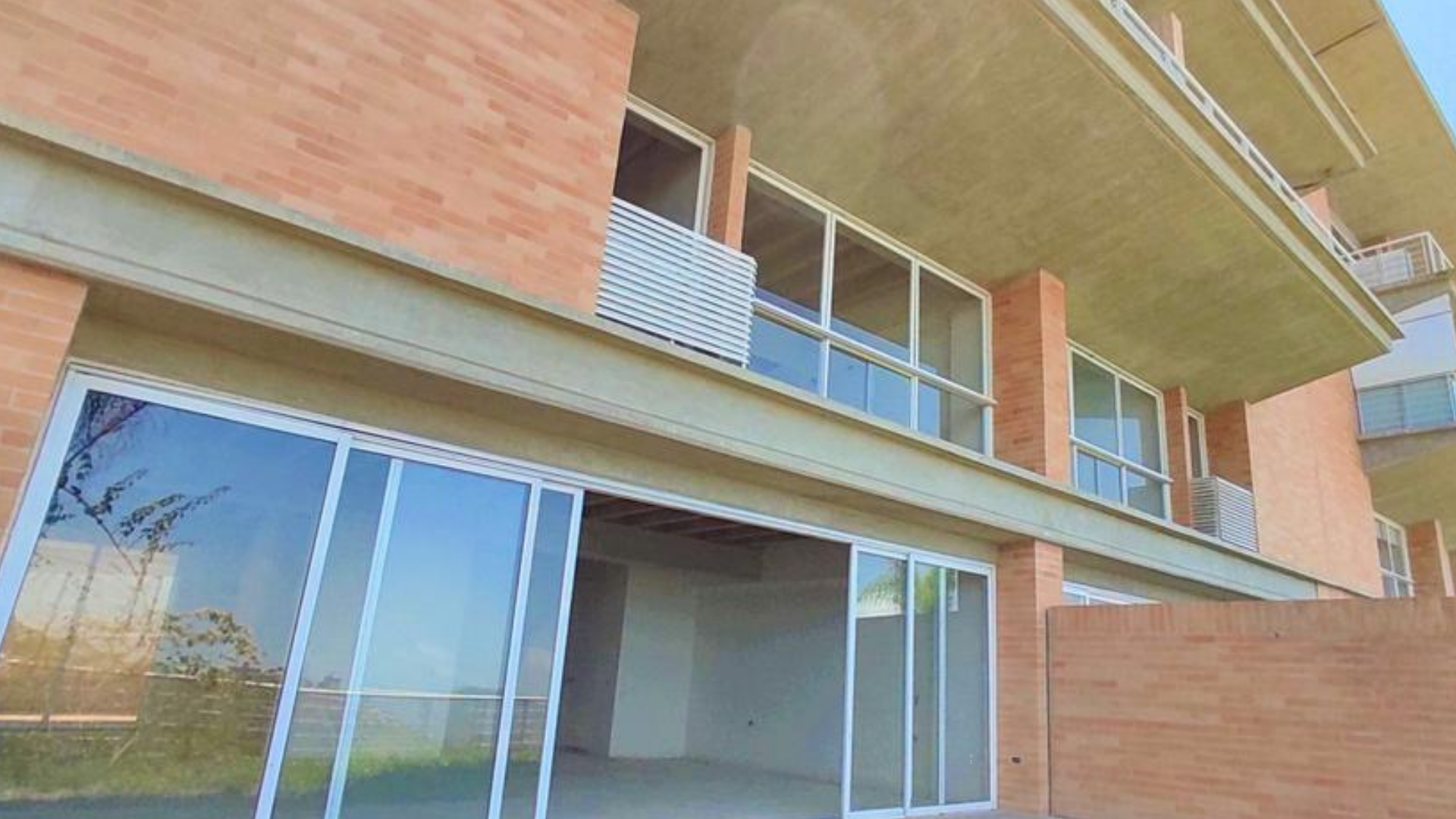 Se vende Apto 144m² 2h/3b+v/2p  Alto Hatillo 1
