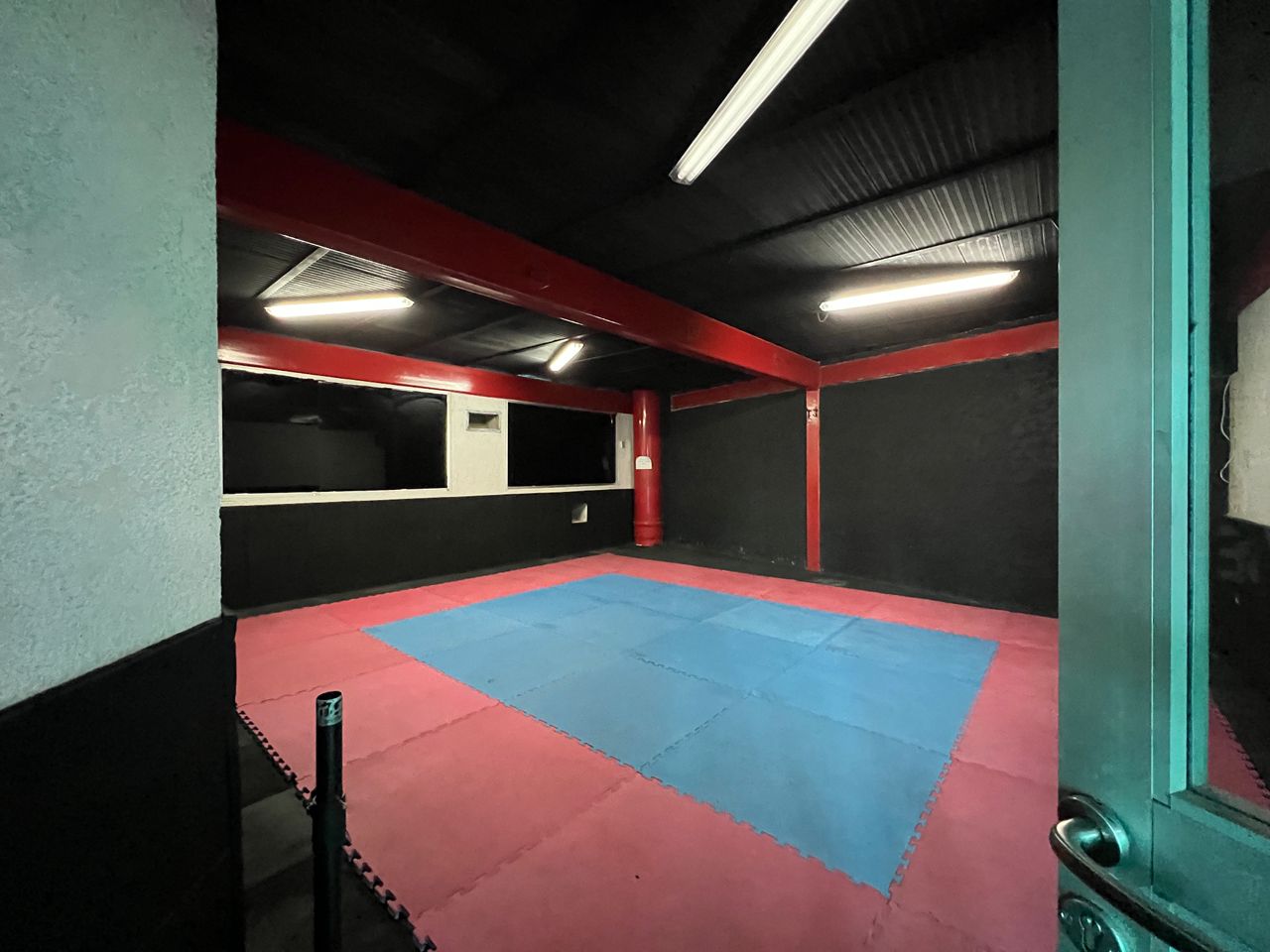 Se vende Club de Padel 5900m² Santa Maria - Otras fotos
