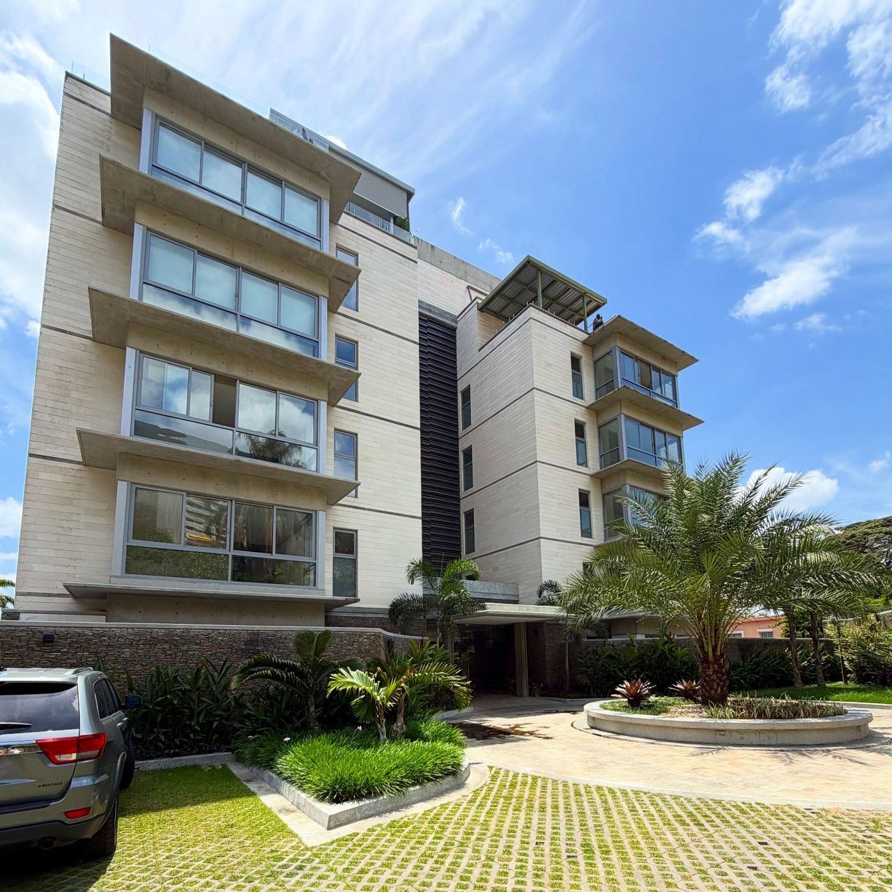 Se vende Apto PH duplex 380m² 4h+s/6b+s/5p Altamira - Otras fotos