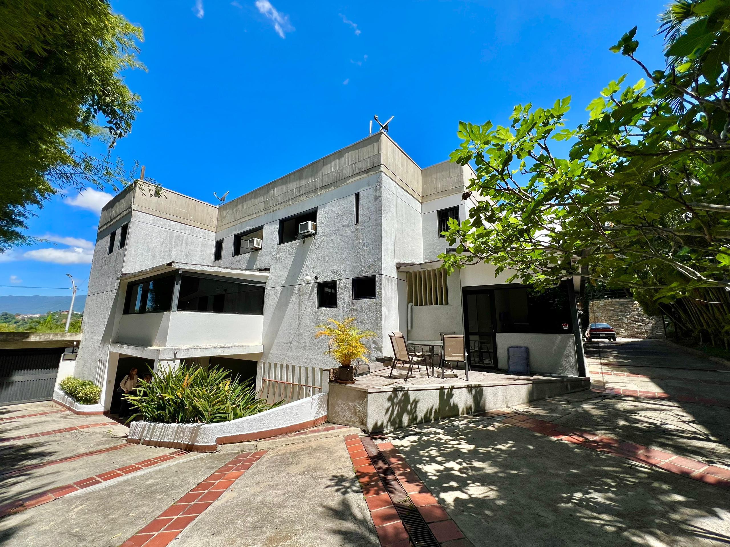 Se Vende casa 2200m²  Cerro Verde - Otras fotos